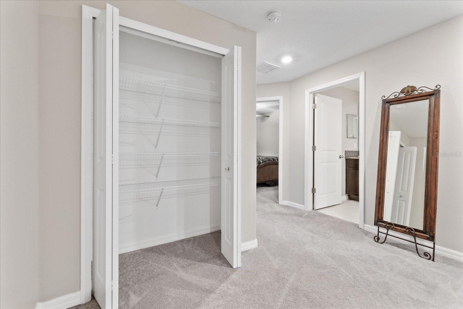 Image 13 of 29 For 10472 Shady Preserve Drive