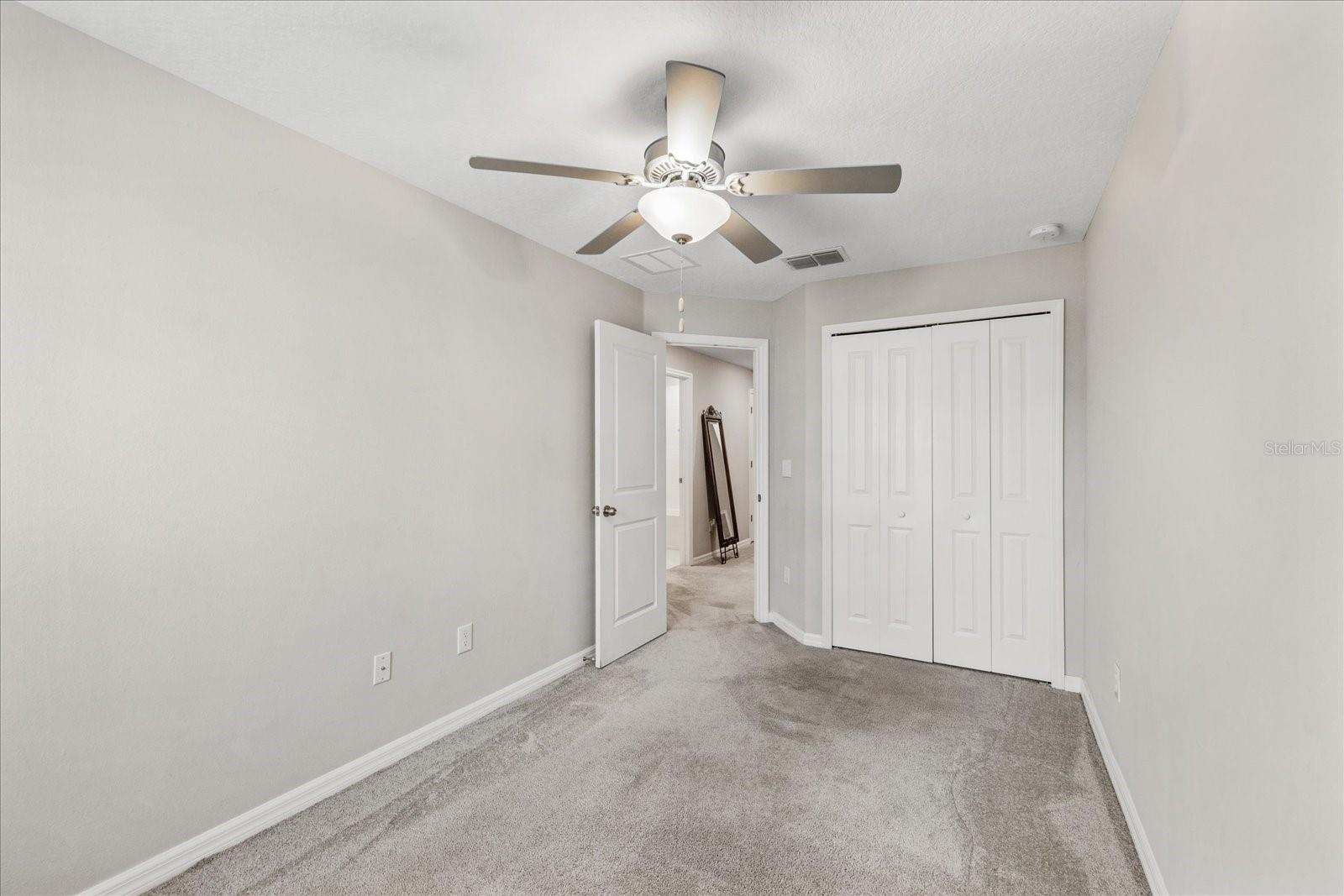 Image 17 of 29 For 10472 Shady Preserve Drive