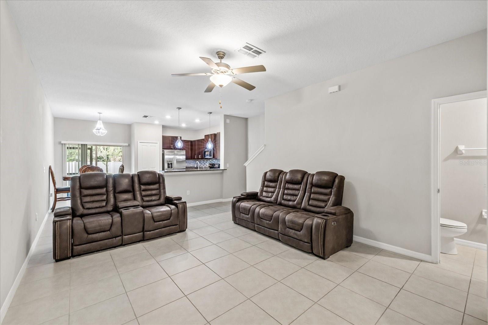 Image 4 of 29 For 10472 Shady Preserve Drive