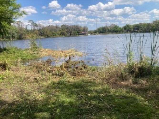 Image 10 of 11 For 17220 Estes Road