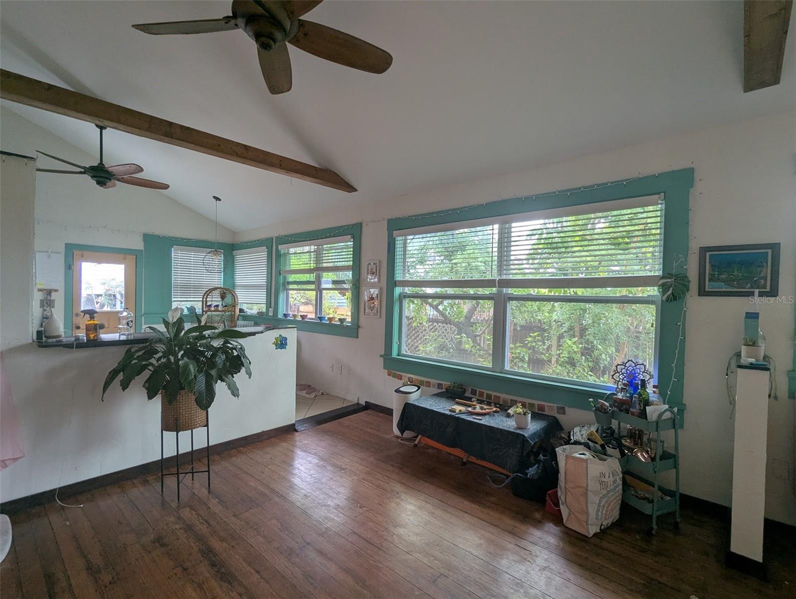 Image 11 of 30 For 2451 2nd Avenue N
