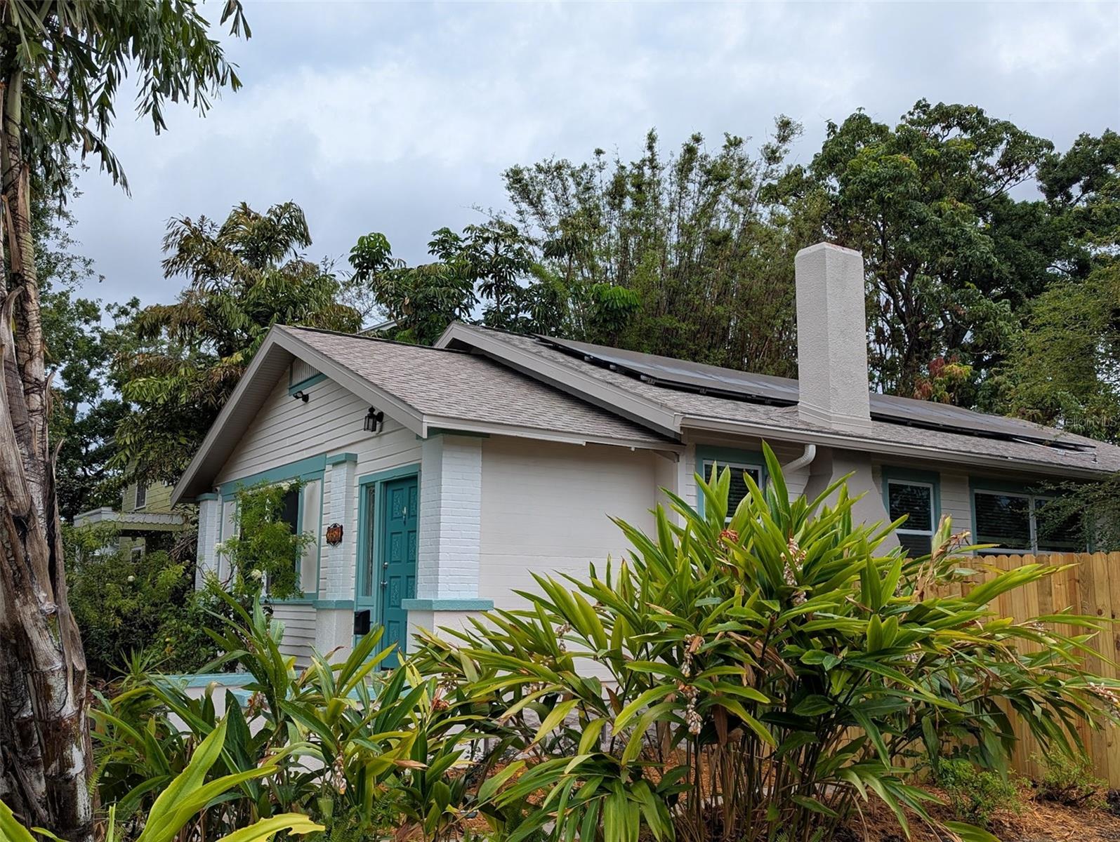 Image 2 of 30 For 2451 2nd Avenue N