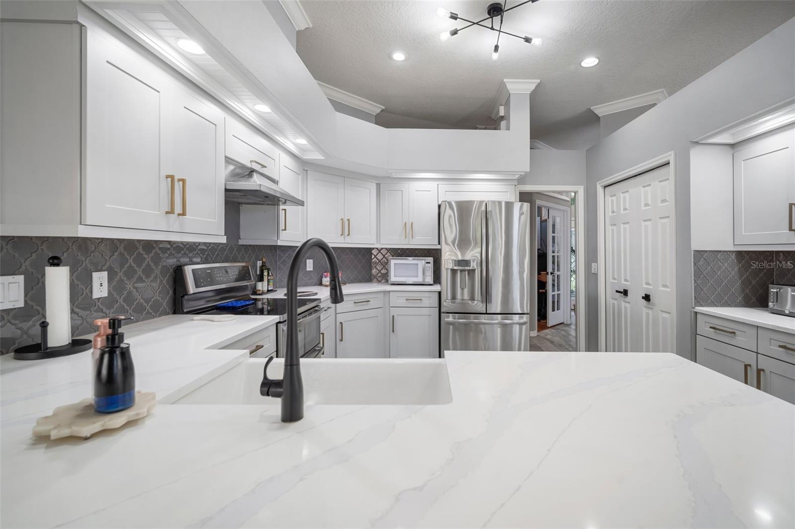 Image 15 of 72 For 2903 Manor Ridge Place