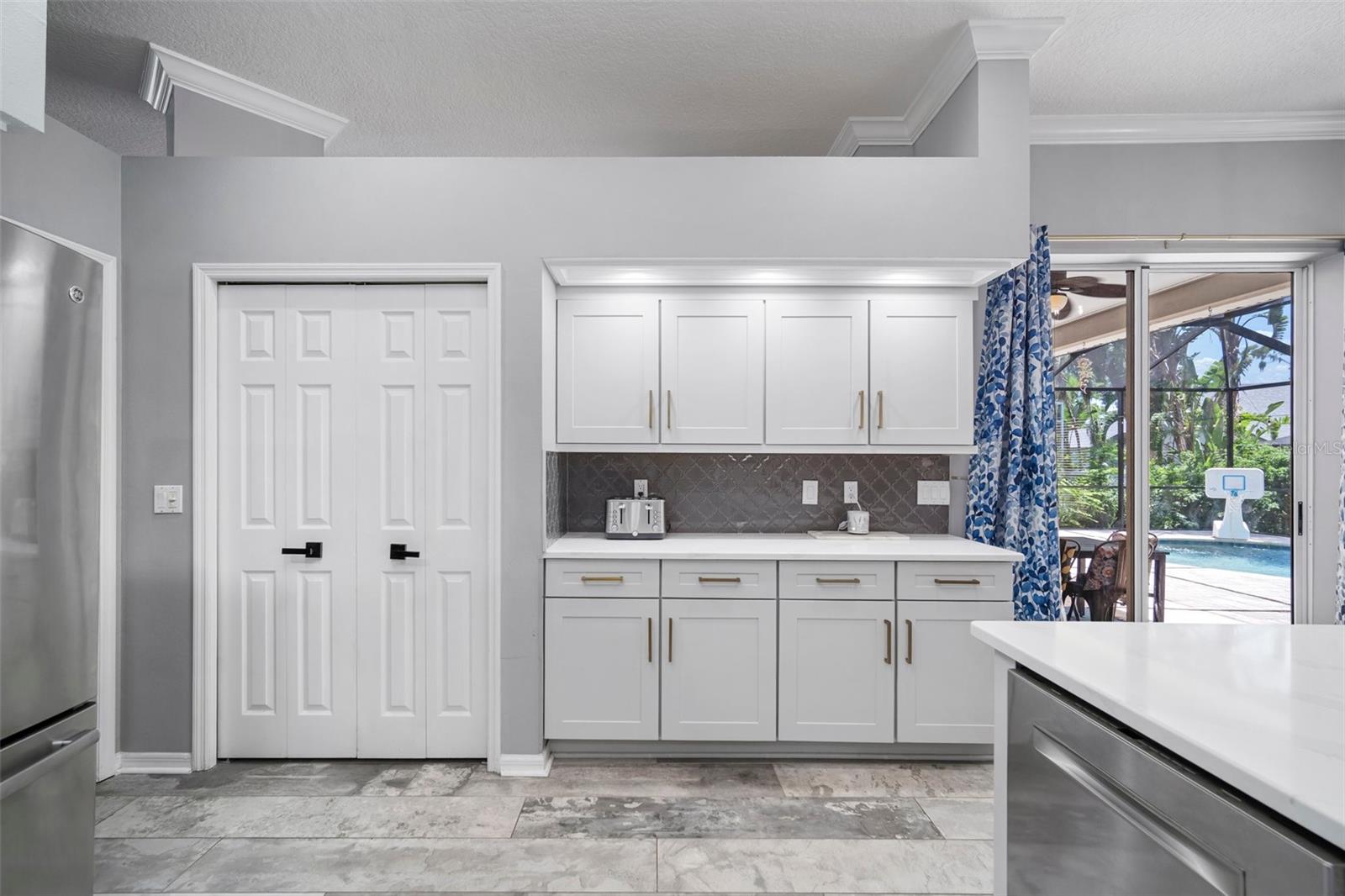 Image 20 of 72 For 2903 Manor Ridge Place