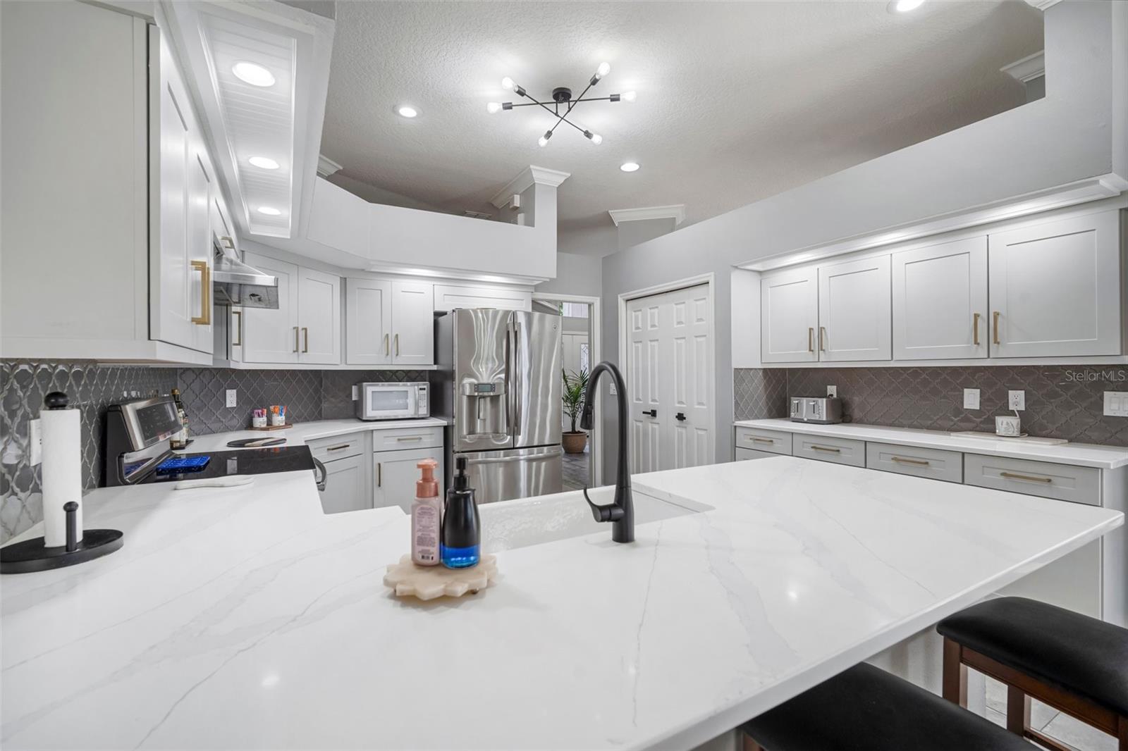 Image 21 of 72 For 2903 Manor Ridge Place
