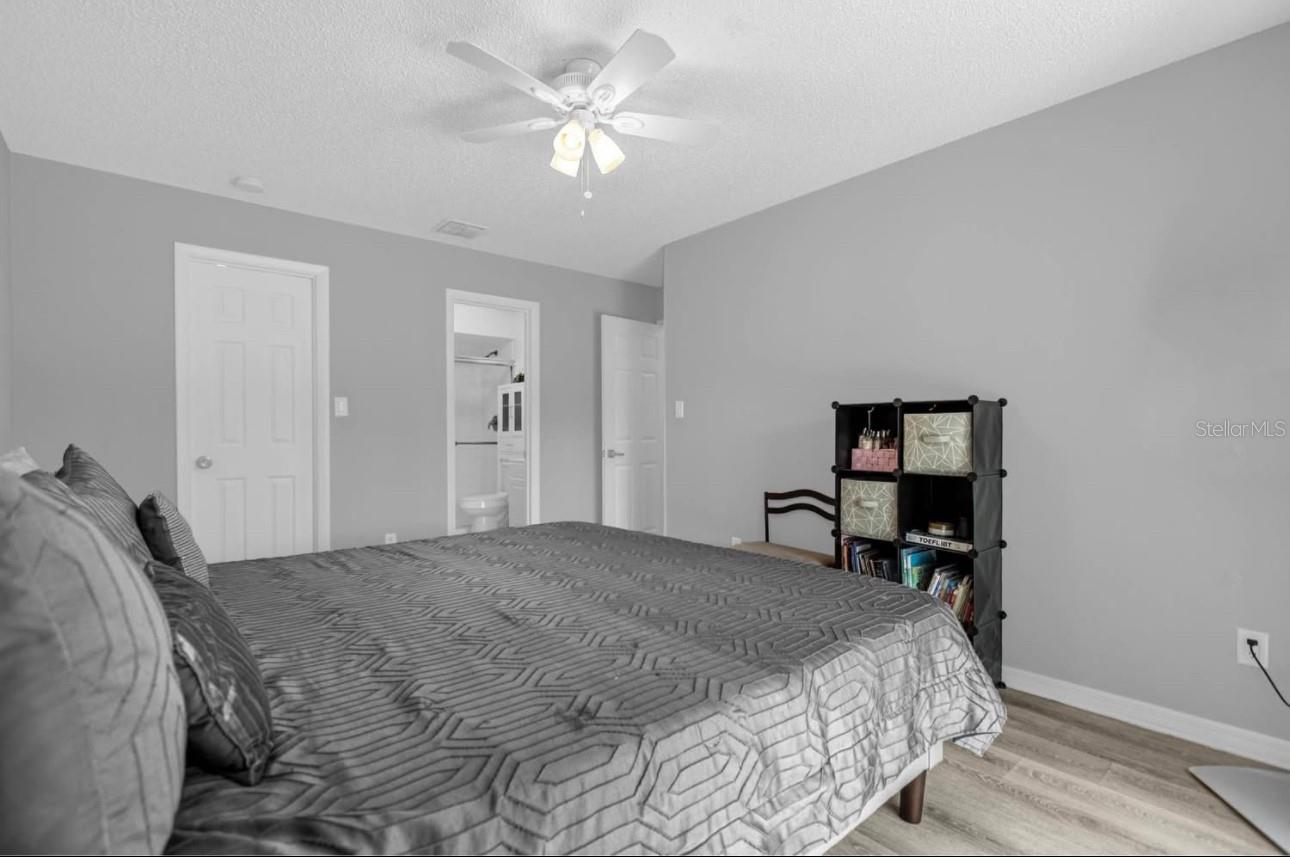 Image 15 of 26 For 1427 La Paloma Circle