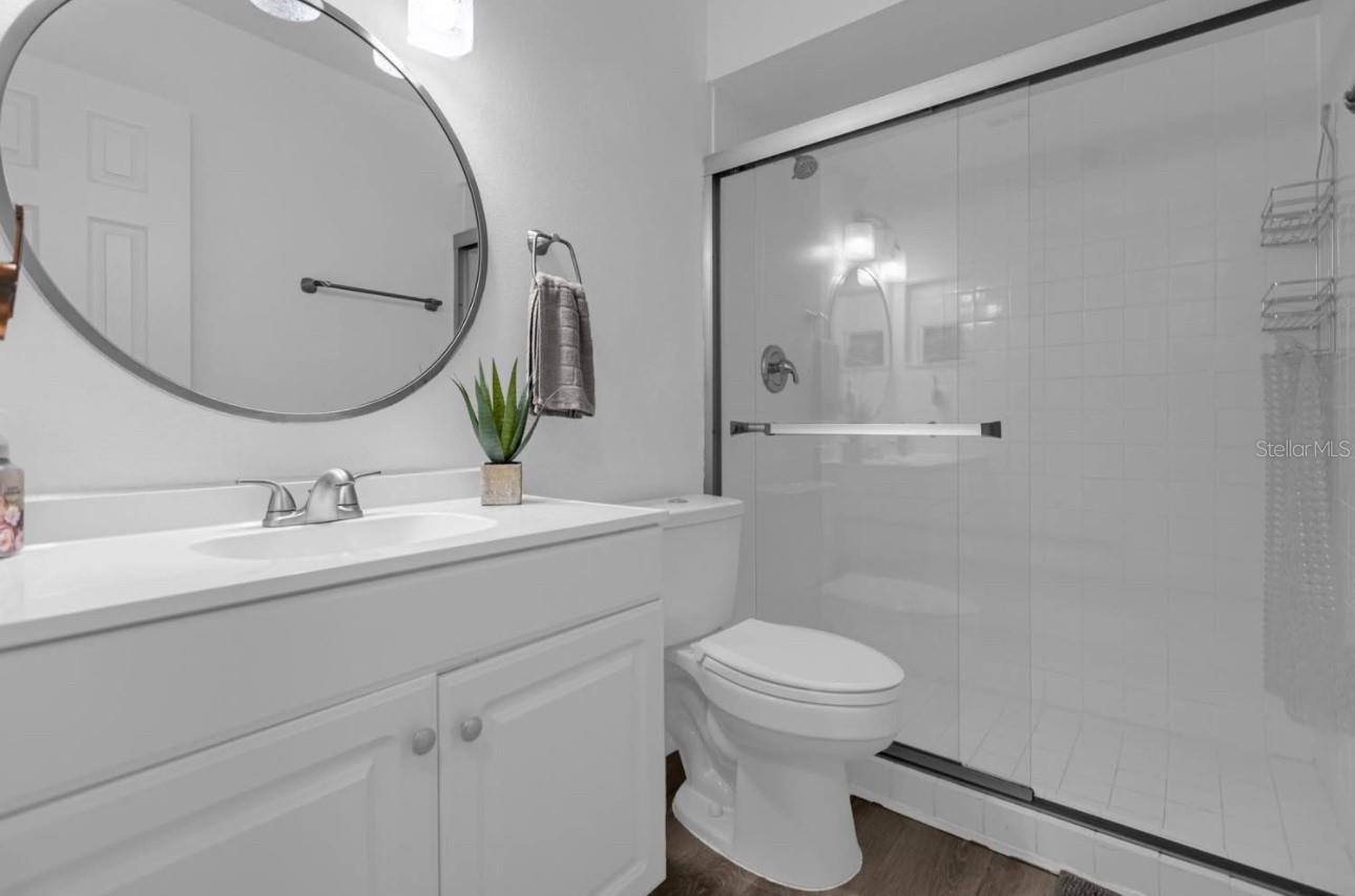 Image 17 of 26 For 1427 La Paloma Circle