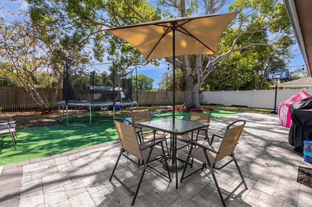 Image 20 of 26 For 1427 La Paloma Circle