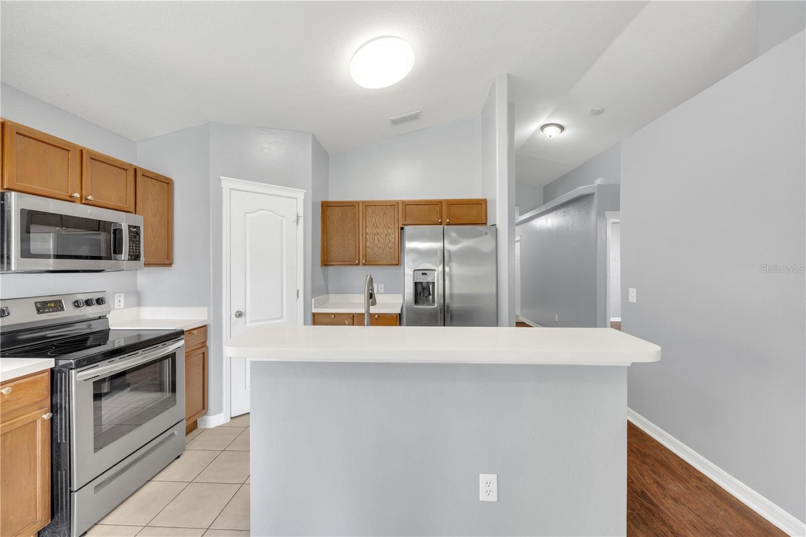 Image 10 of 42 For 7855 Bristol Park Dr.