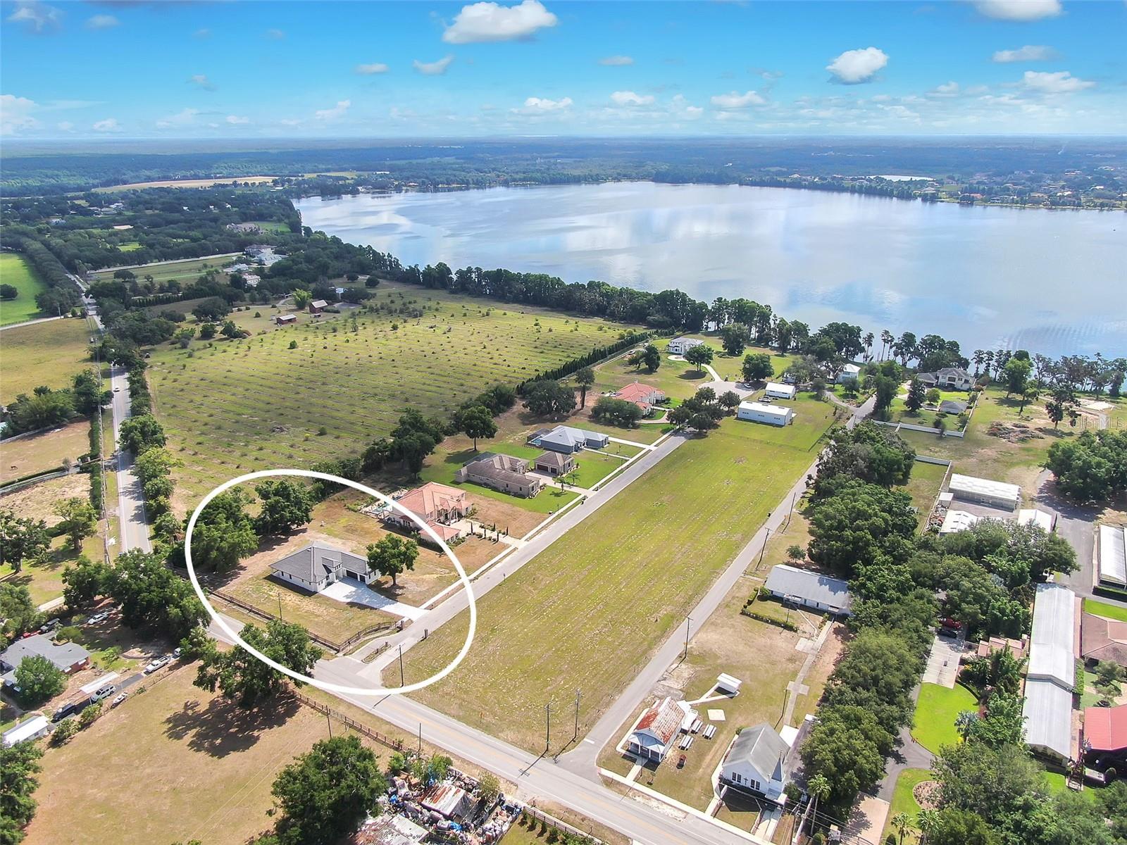Listing photo id 47 for 11921 Fort King Highway