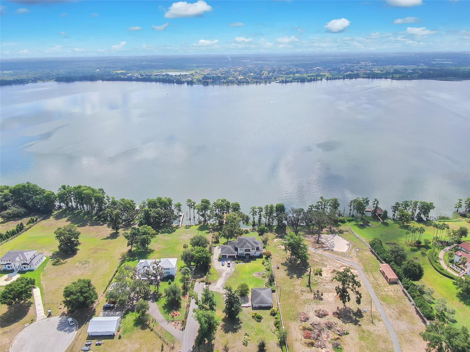 Listing photo id 48 for 11921 Fort King Highway