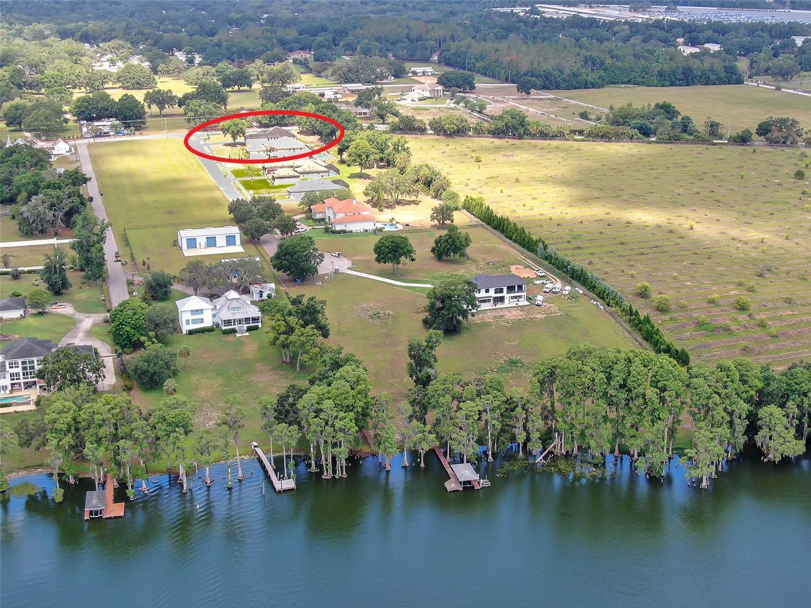 Listing photo id 53 for 11921 Fort King Highway