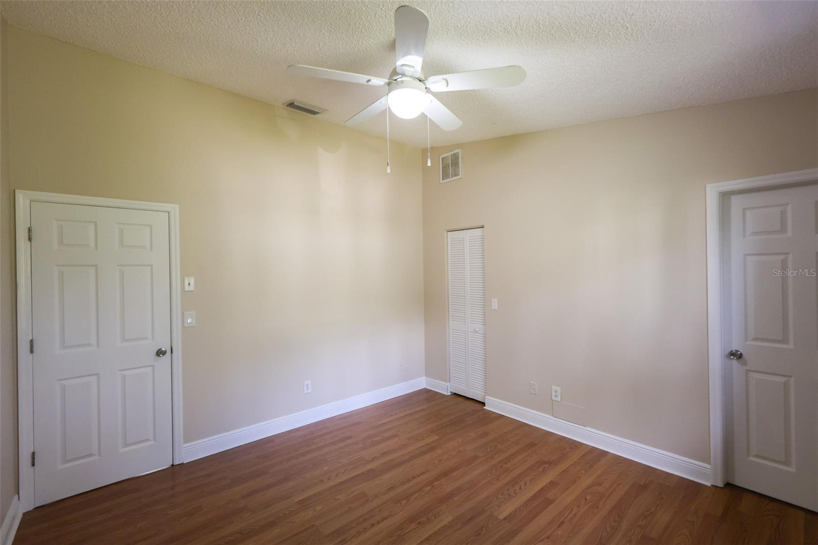 Image 16 of 20 For 821 6th Street S