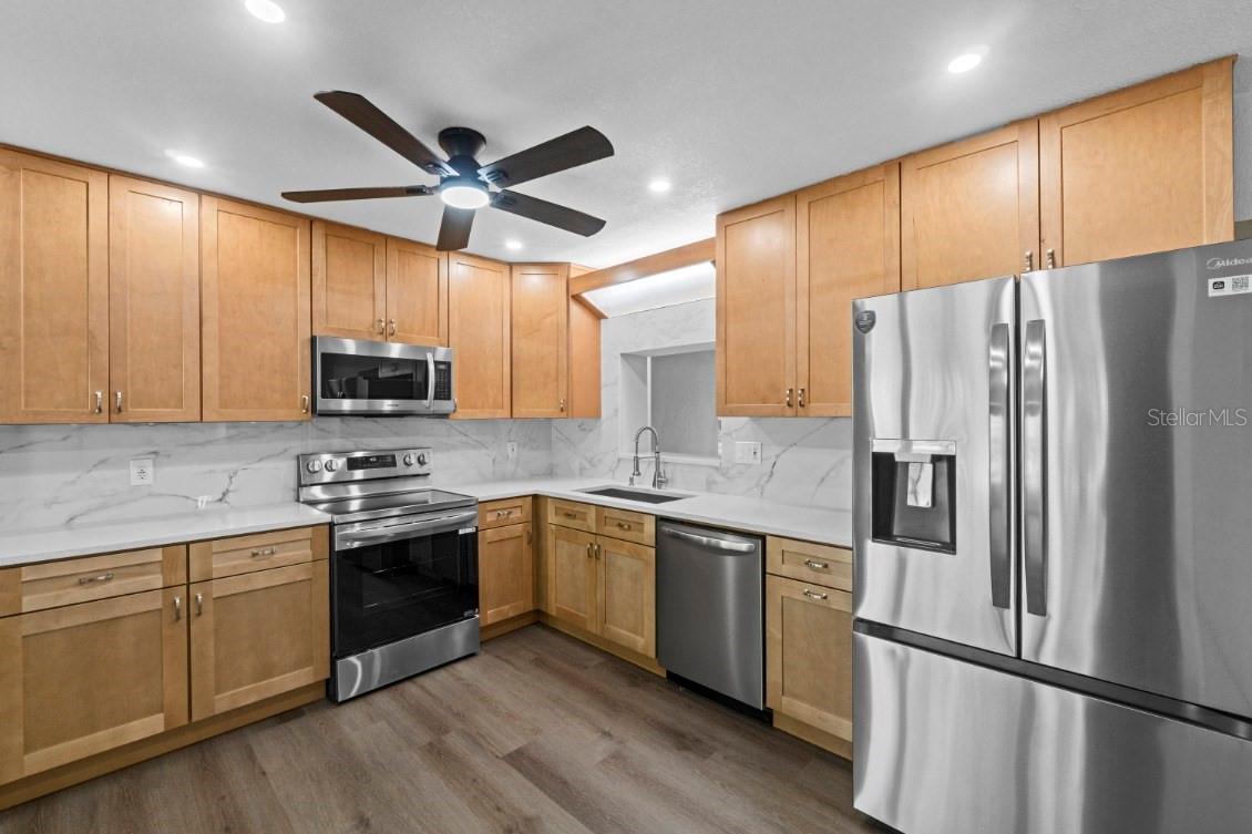 Image 21 of 59 For 7137 Wedgewood Drive