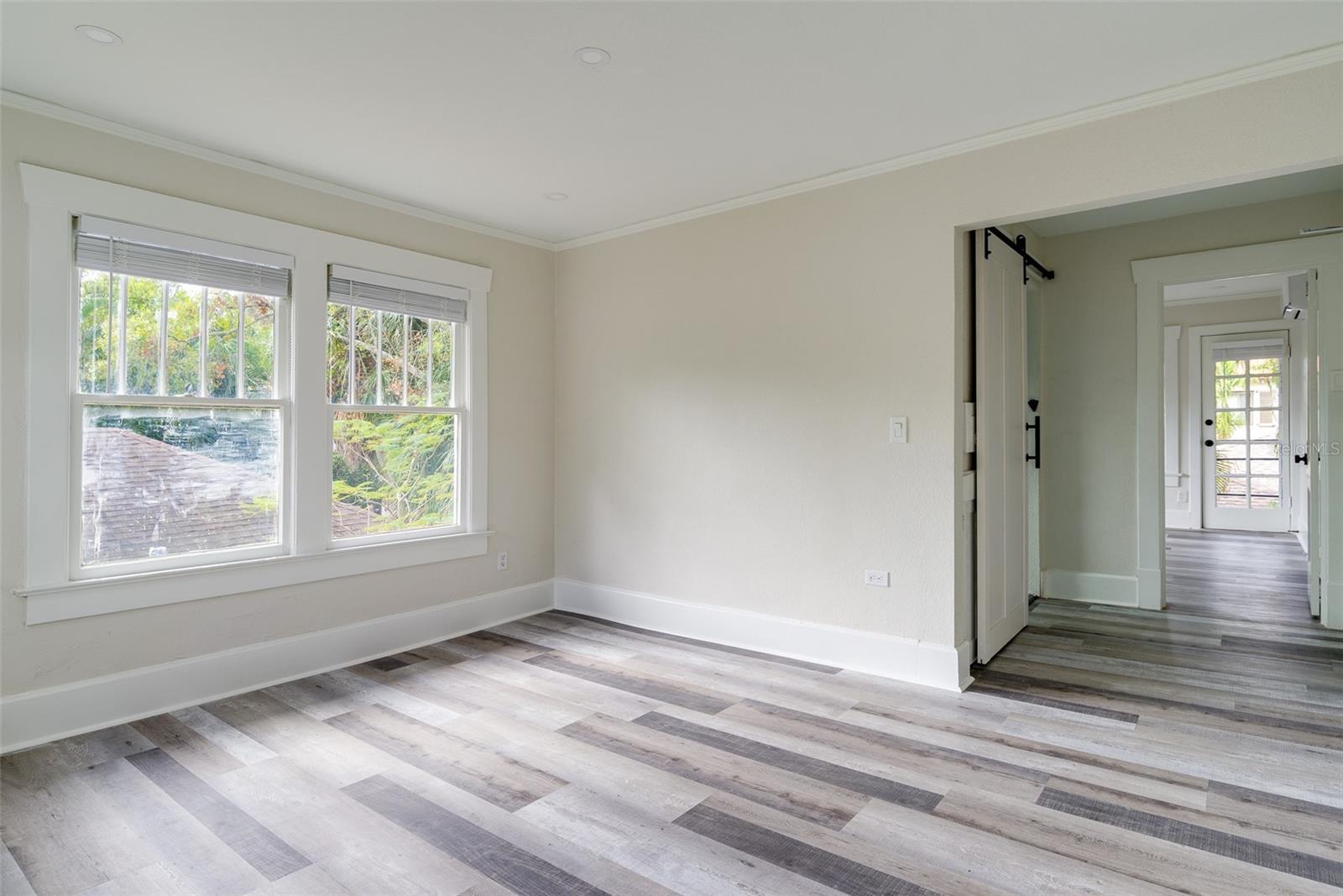 Image 10 of 24 For 656 15th Avenue Ne