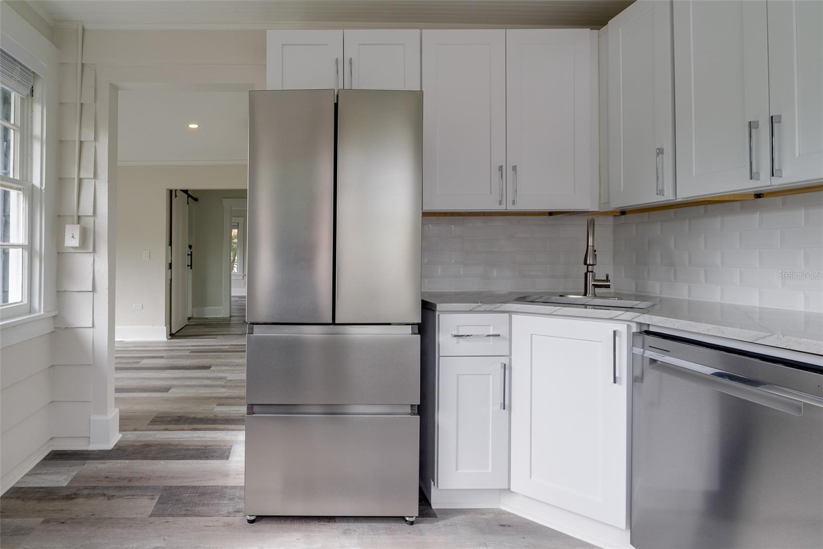Image 5 of 24 For 656 15th Avenue Ne