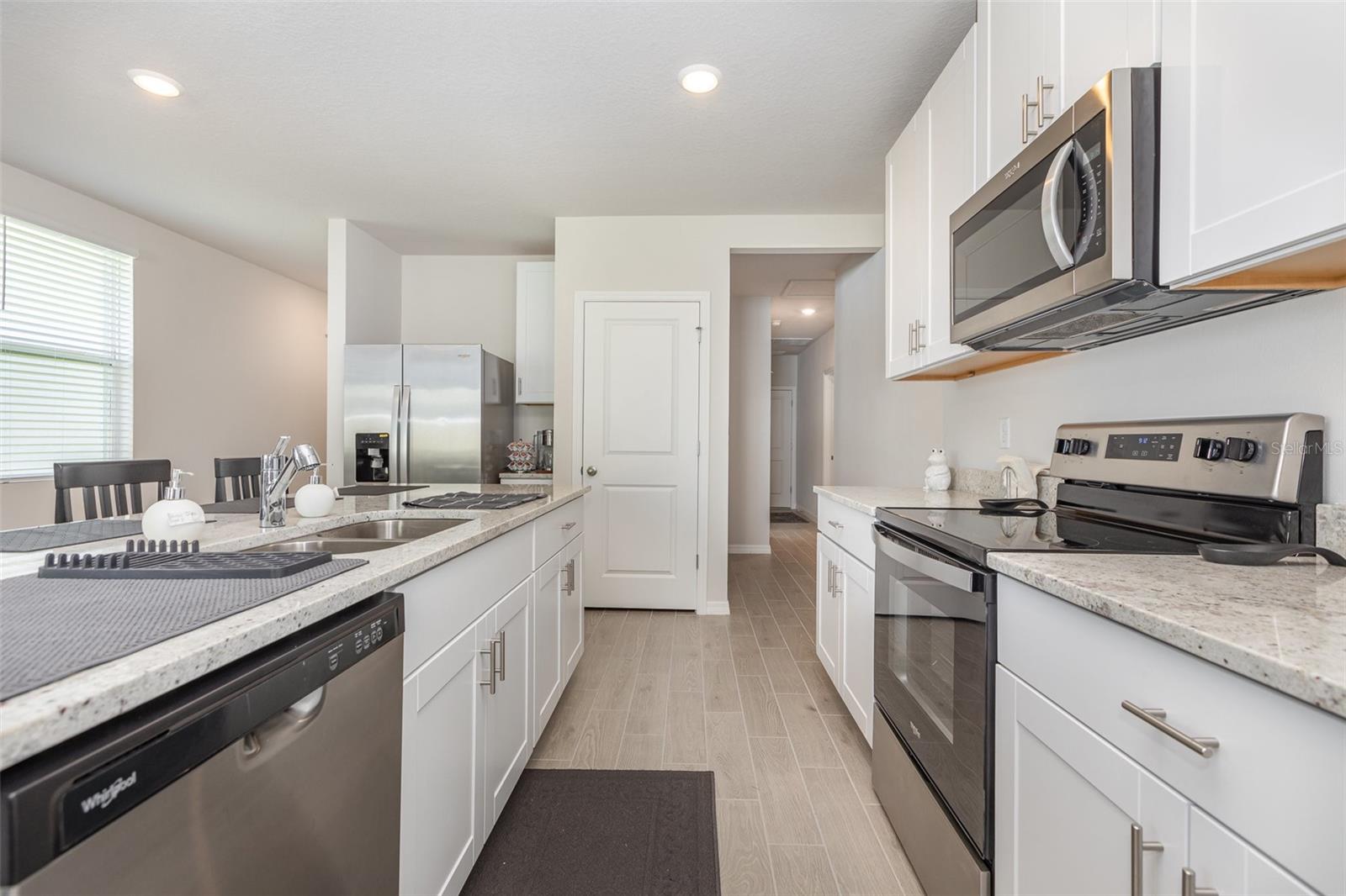 Image 12 of 36 For 7119 Amelia River Drive