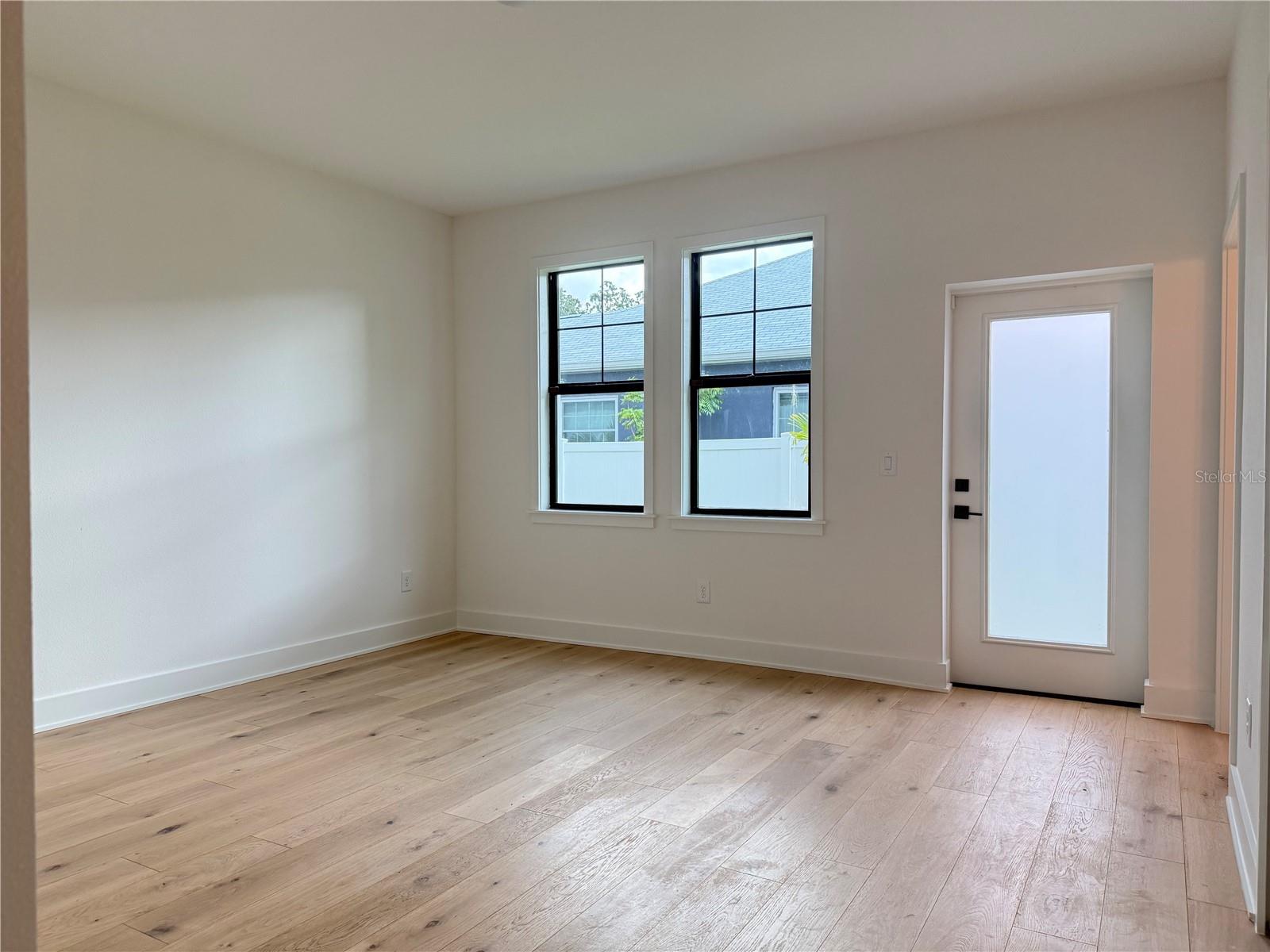 Image 11 of 12 For 4324 Gray Street 3
