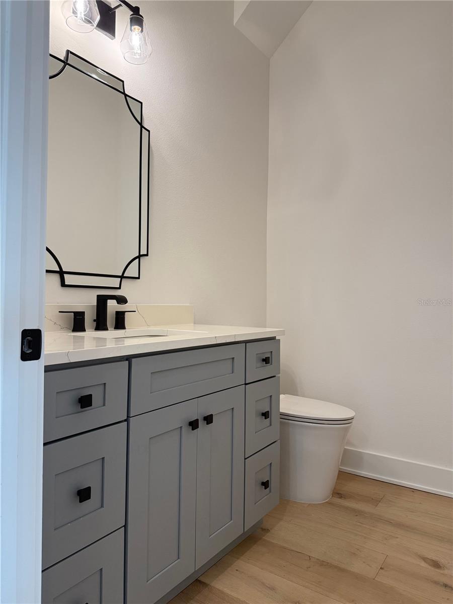 Image 8 of 12 For 4324 Gray Street 3