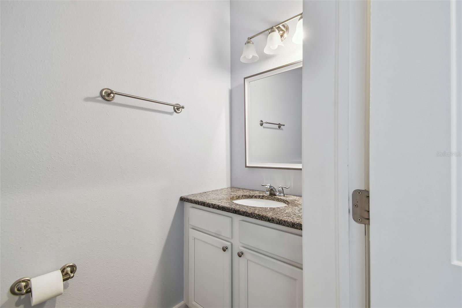Image 16 of 32 For 3701 Carmen Street 6