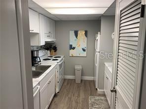 Image 6 of 27 For 51 Island Way 309