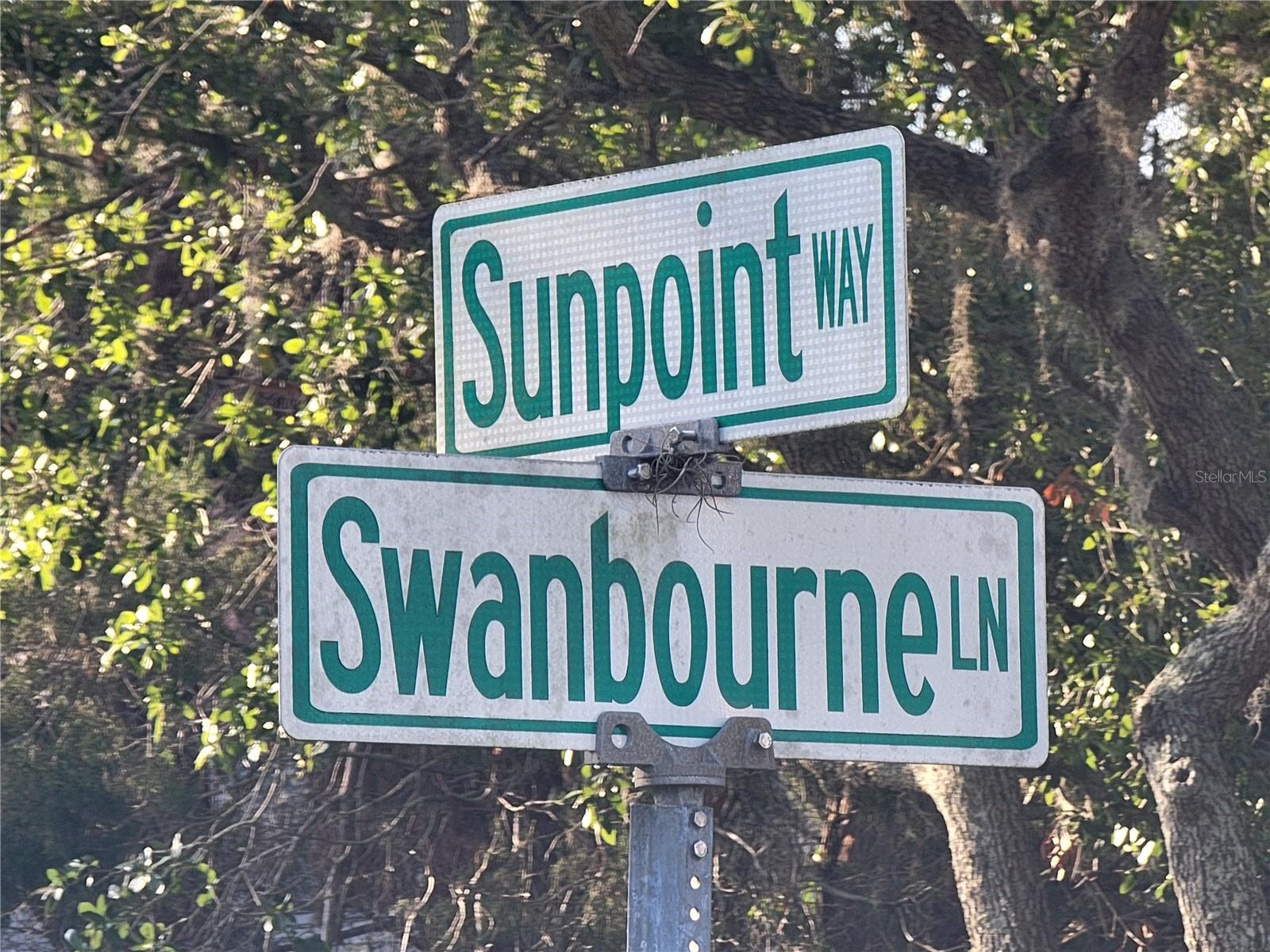 Image 5 of 6 For 1915 Swanbourne Lane