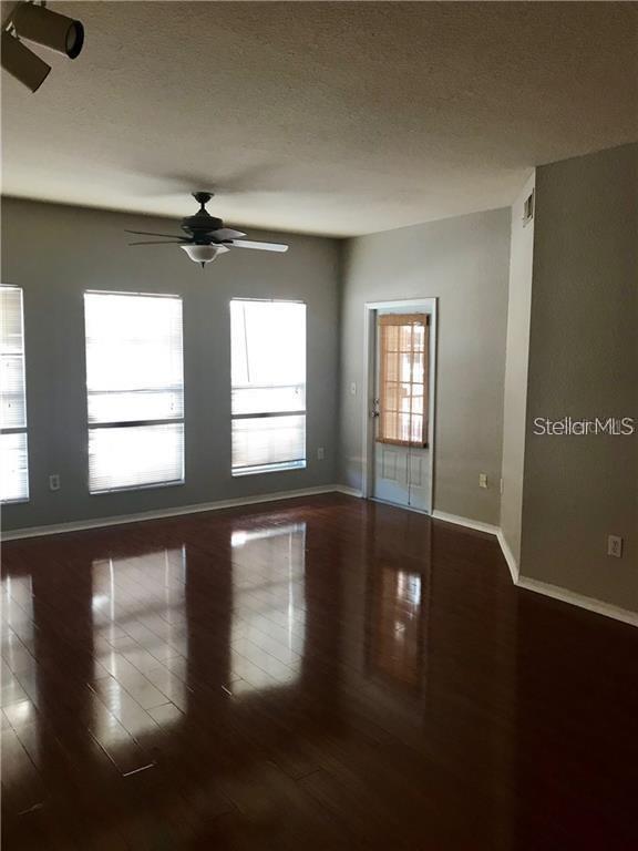 Image 5 of 12 For 402 Armenia Avenue 119a