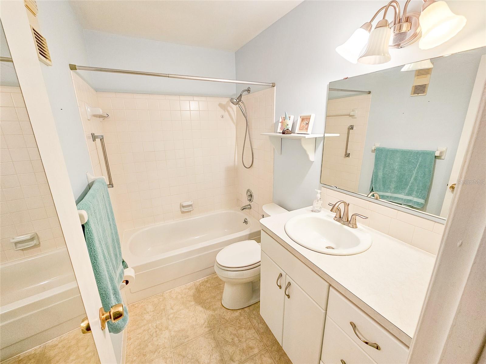 Image 17 of 32 For 2850 59th Street S 310