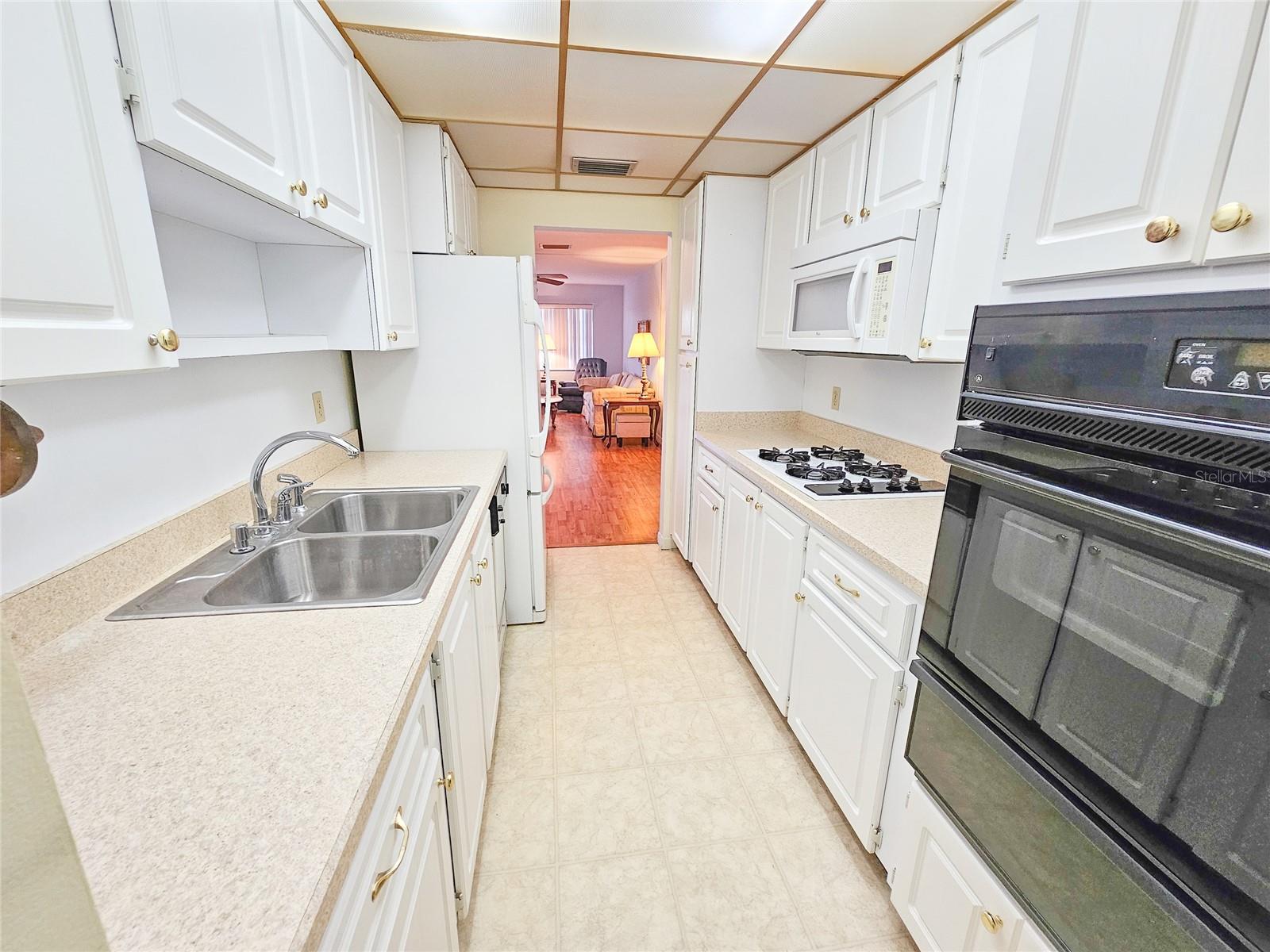 Image 5 of 32 For 2850 59th Street S 310