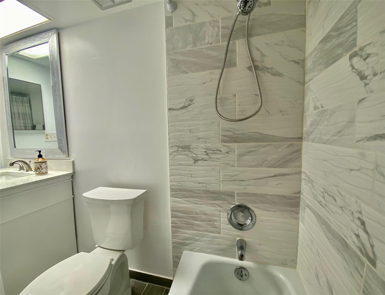 Image 14 of 22 For 420 64th Avenue 1103