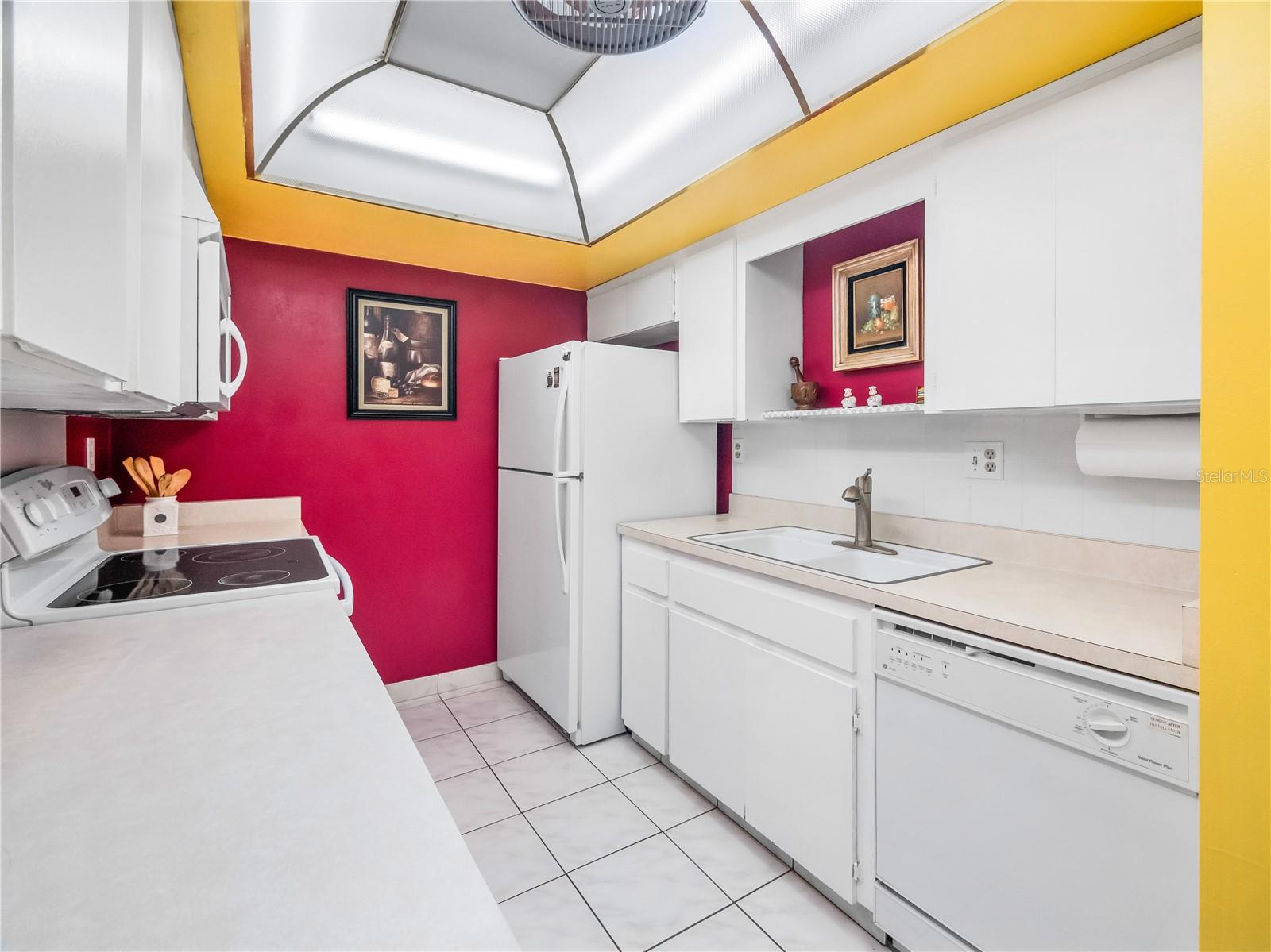 Image 15 of 22 For 420 64th Avenue 1103