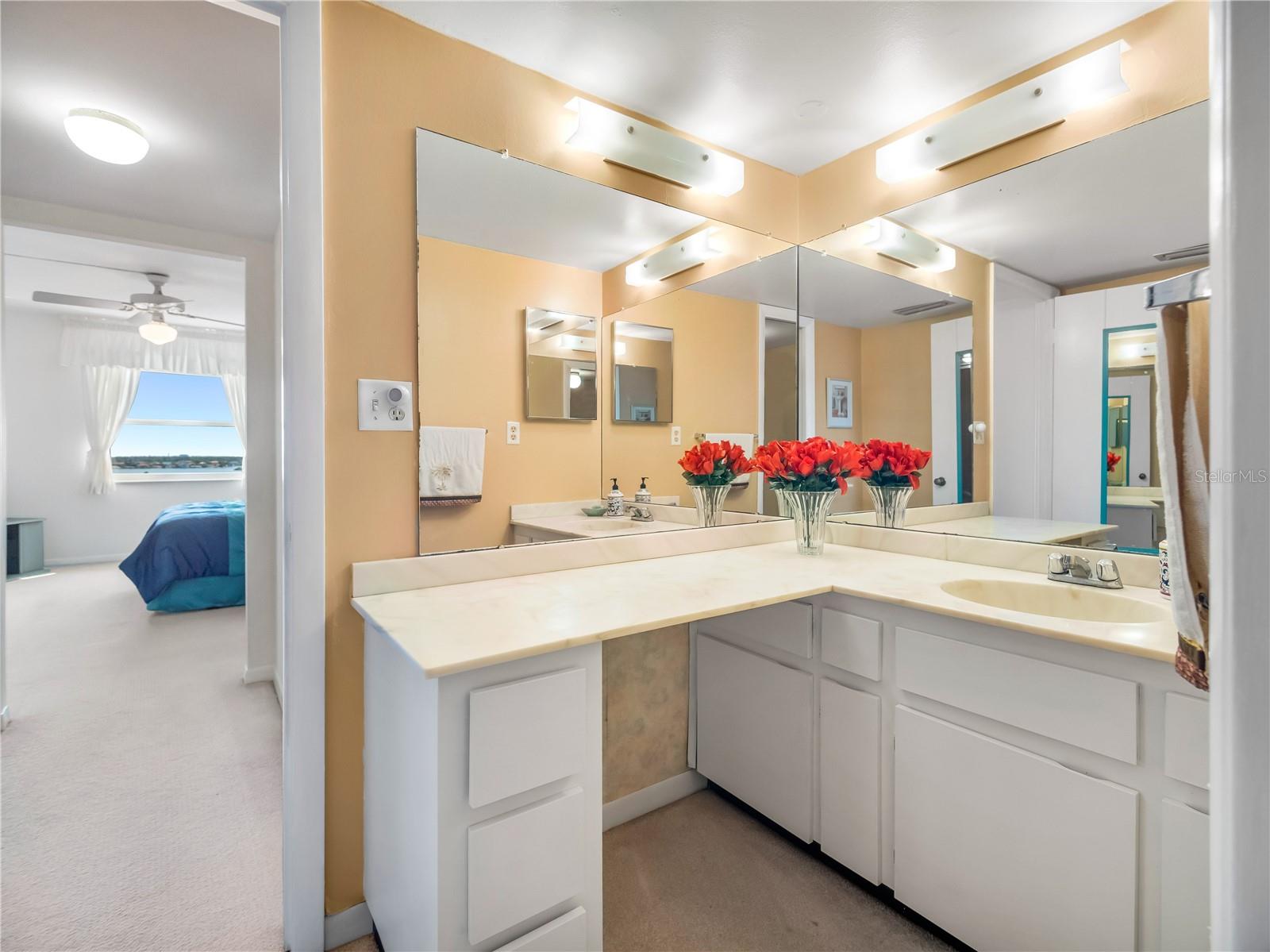 Image 7 of 22 For 420 64th Avenue 1103