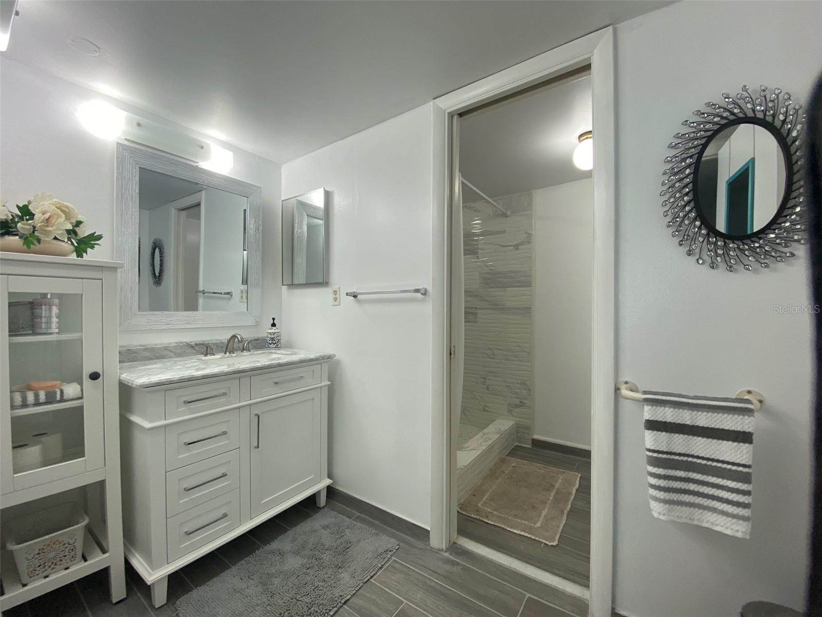 Image 9 of 22 For 420 64th Avenue 1103