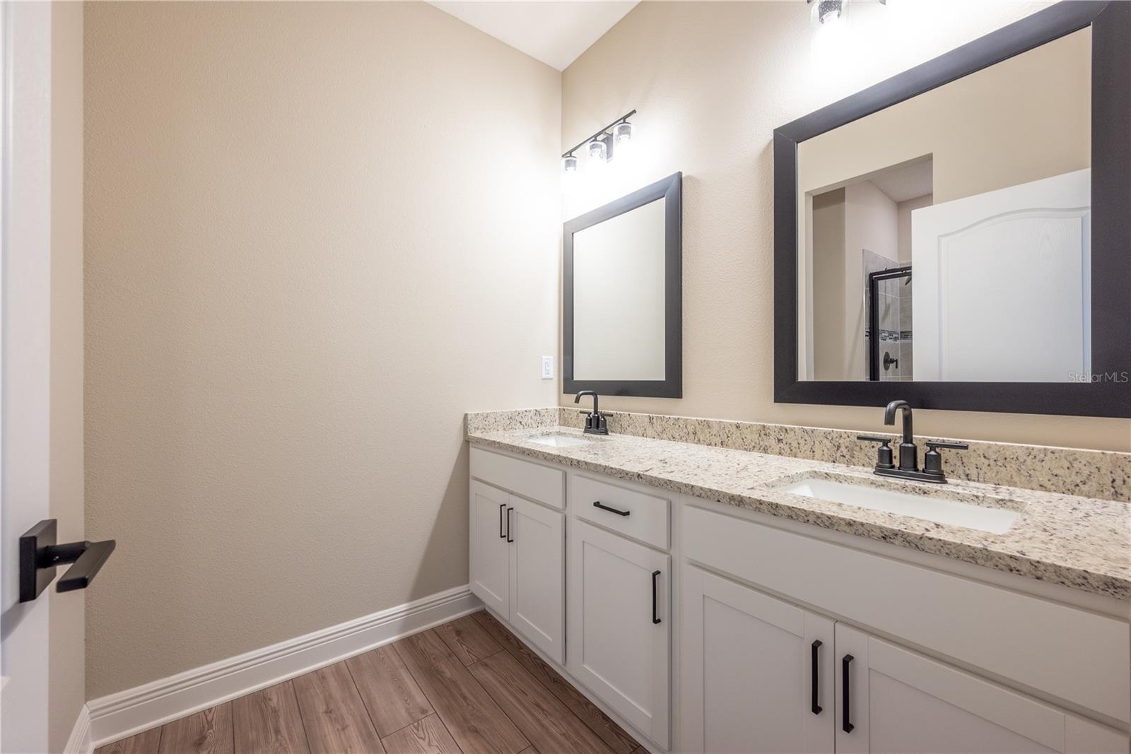 Image 5 of 7 For 7890 Somersworth Drive