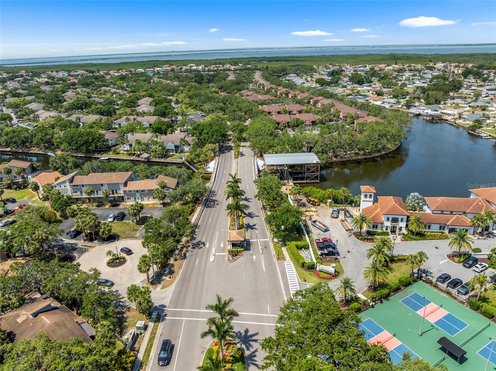 Image 25 of 38 For 10511 Waterview Court 10511