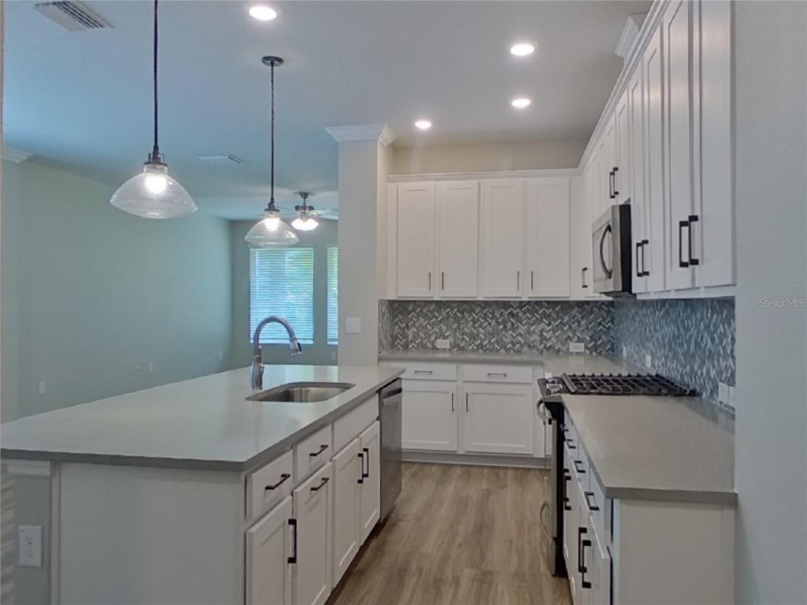 Image 6 of 15 For 5564 Silver Sun Drive