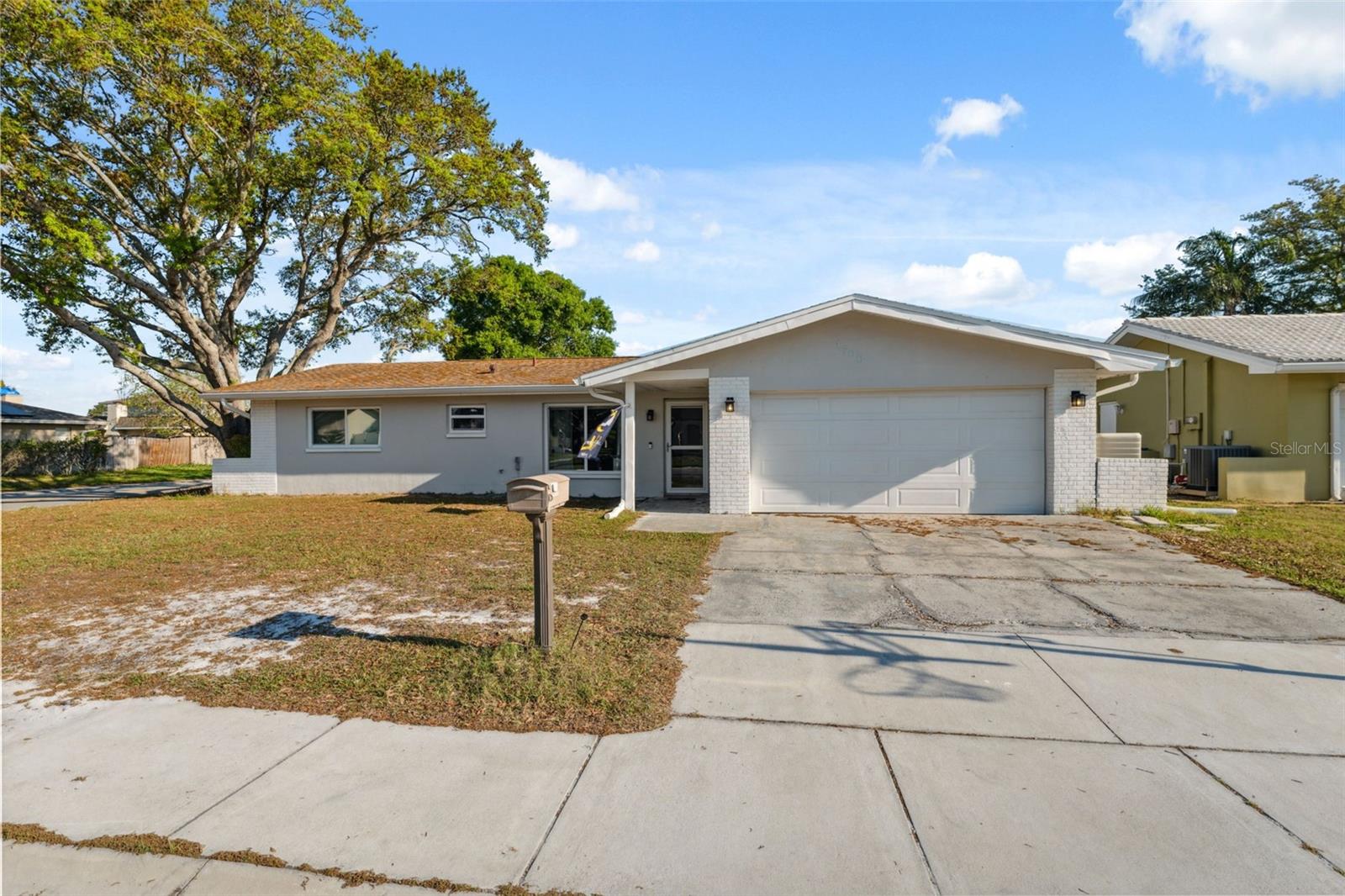 Image 2 of 19 For 1700 Ironwood Court E