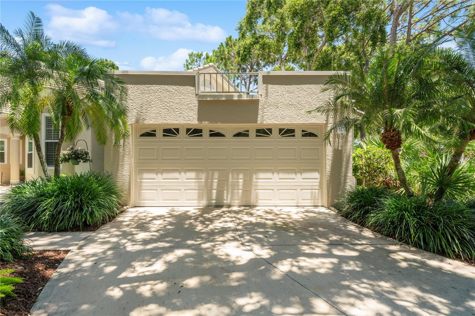 Image 3 of 53 For 423 Fan Palm Court Ne