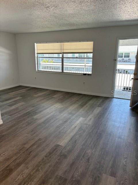 Image 4 of 73 For 5297 81st Lane N 19