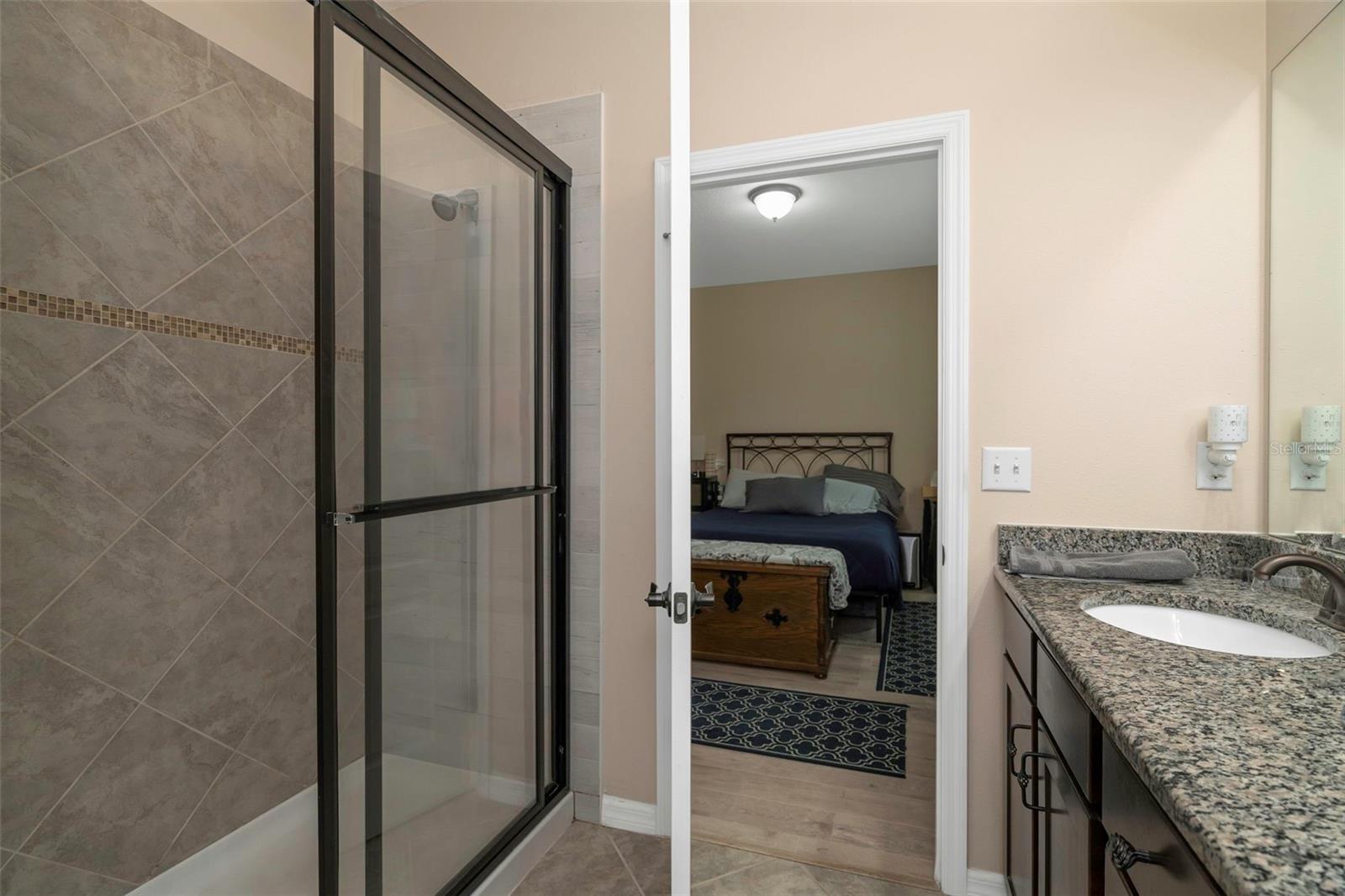 Image 23 of 45 For 7001 Interbay Boulevard 242