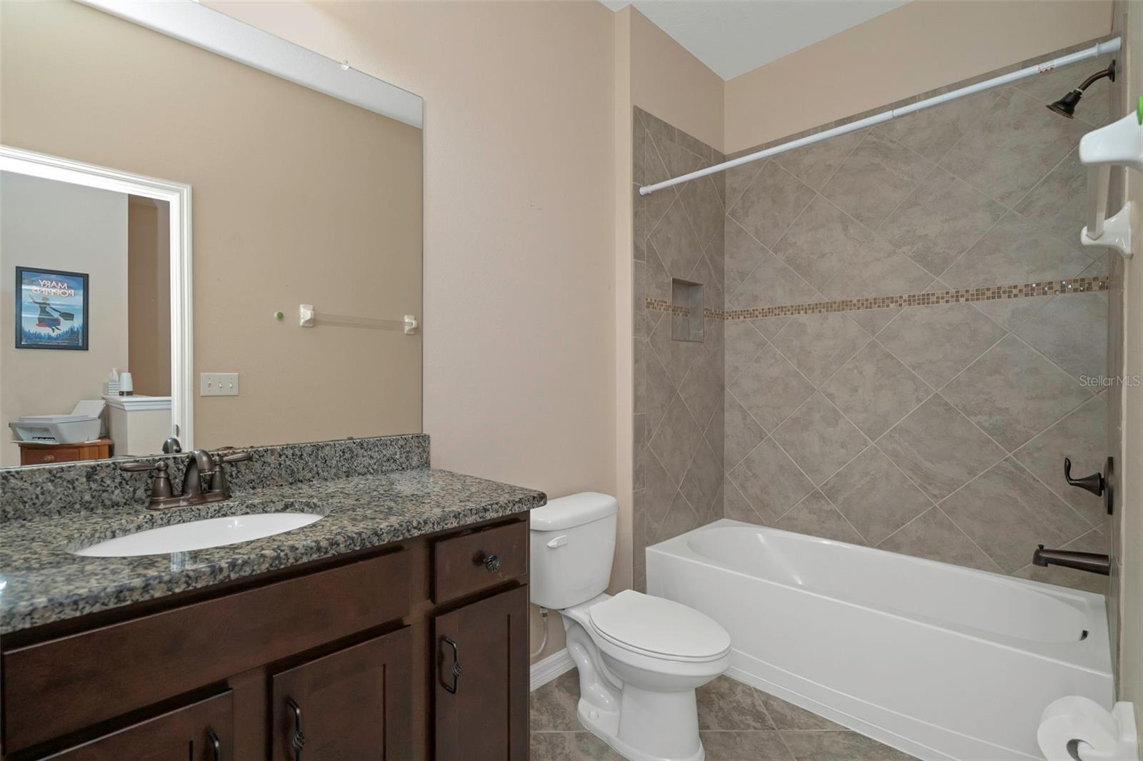 Image 28 of 45 For 7001 Interbay Boulevard 242