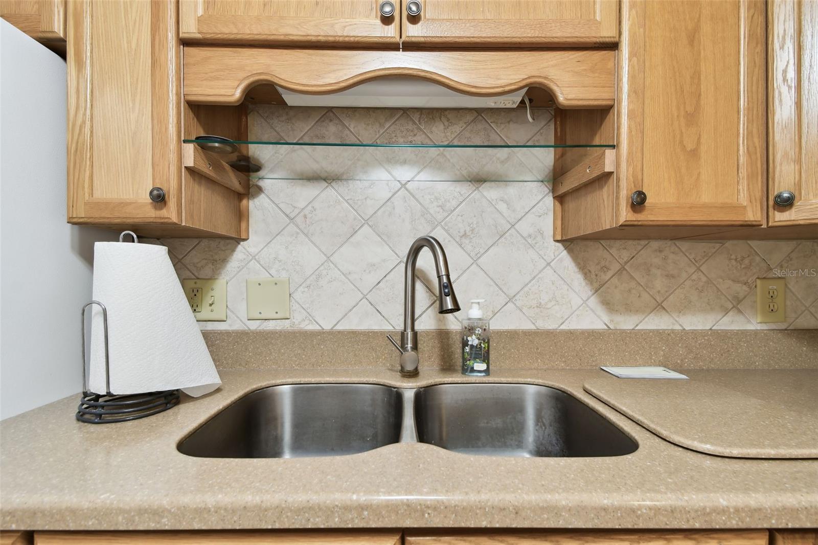 Image 19 of 92 For 2469 Franciscan Drive 59