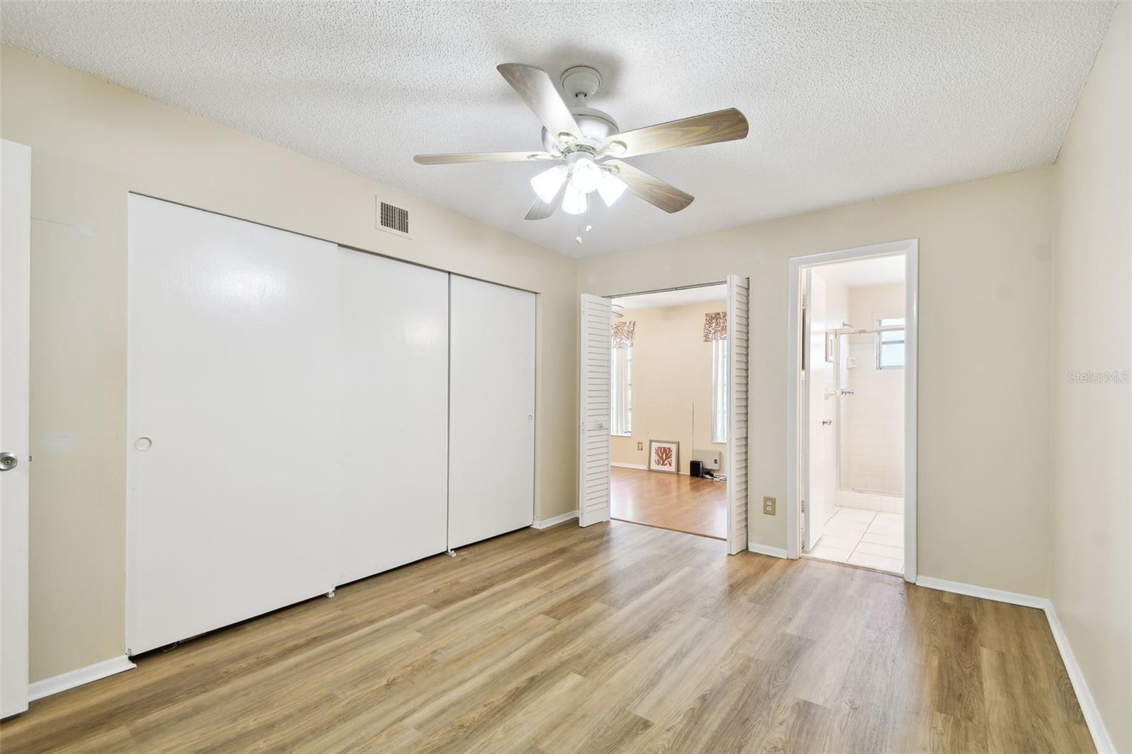 Image 33 of 92 For 2469 Franciscan Drive 59