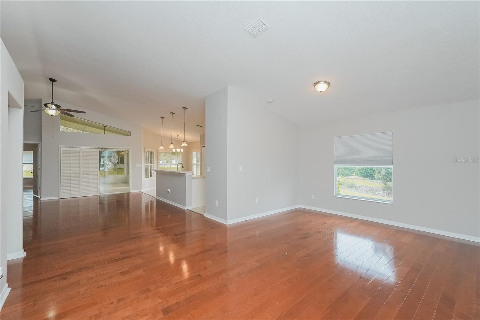 Image 3 of 16 For 11741 Teapot Court