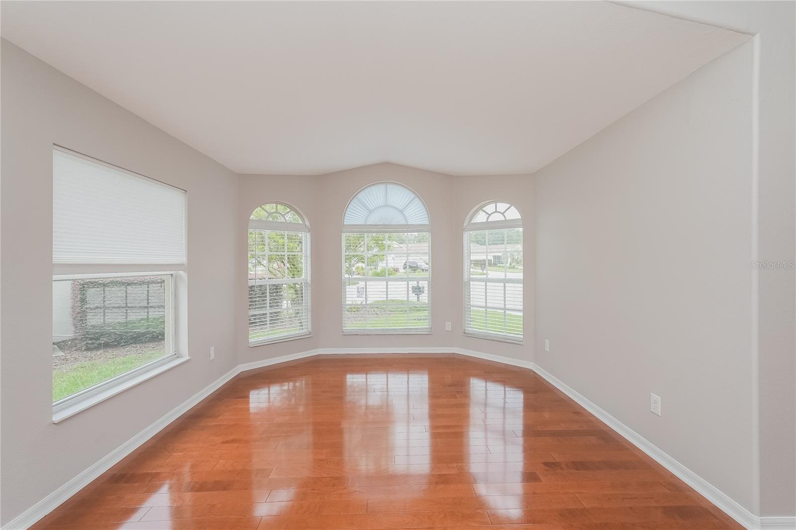 Image 6 of 16 For 11741 Teapot Court