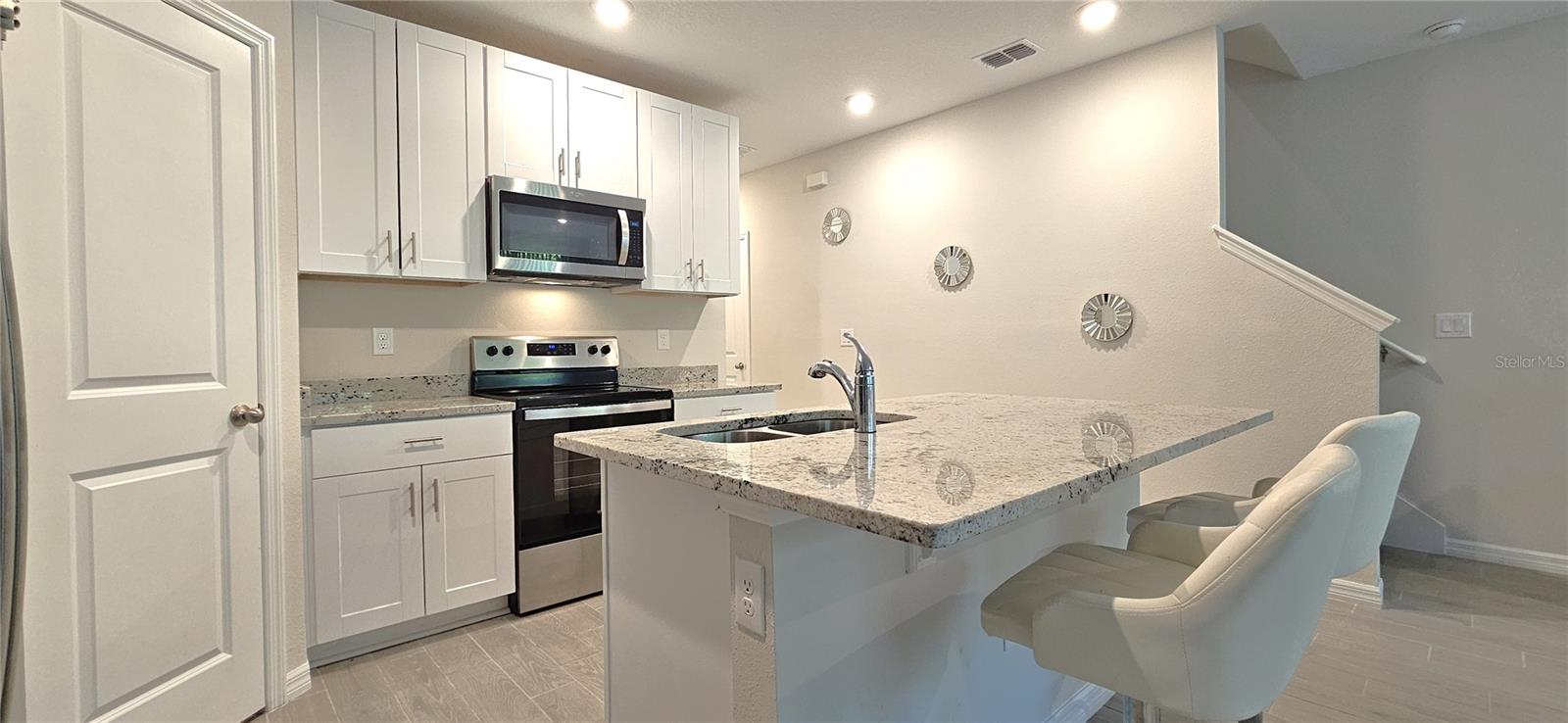 Image 11 of 29 For 17015 Coral Key Drive