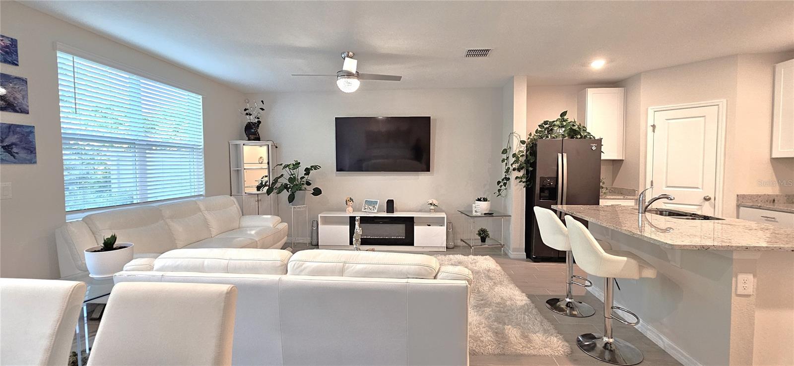 Image 14 of 29 For 17015 Coral Key Drive