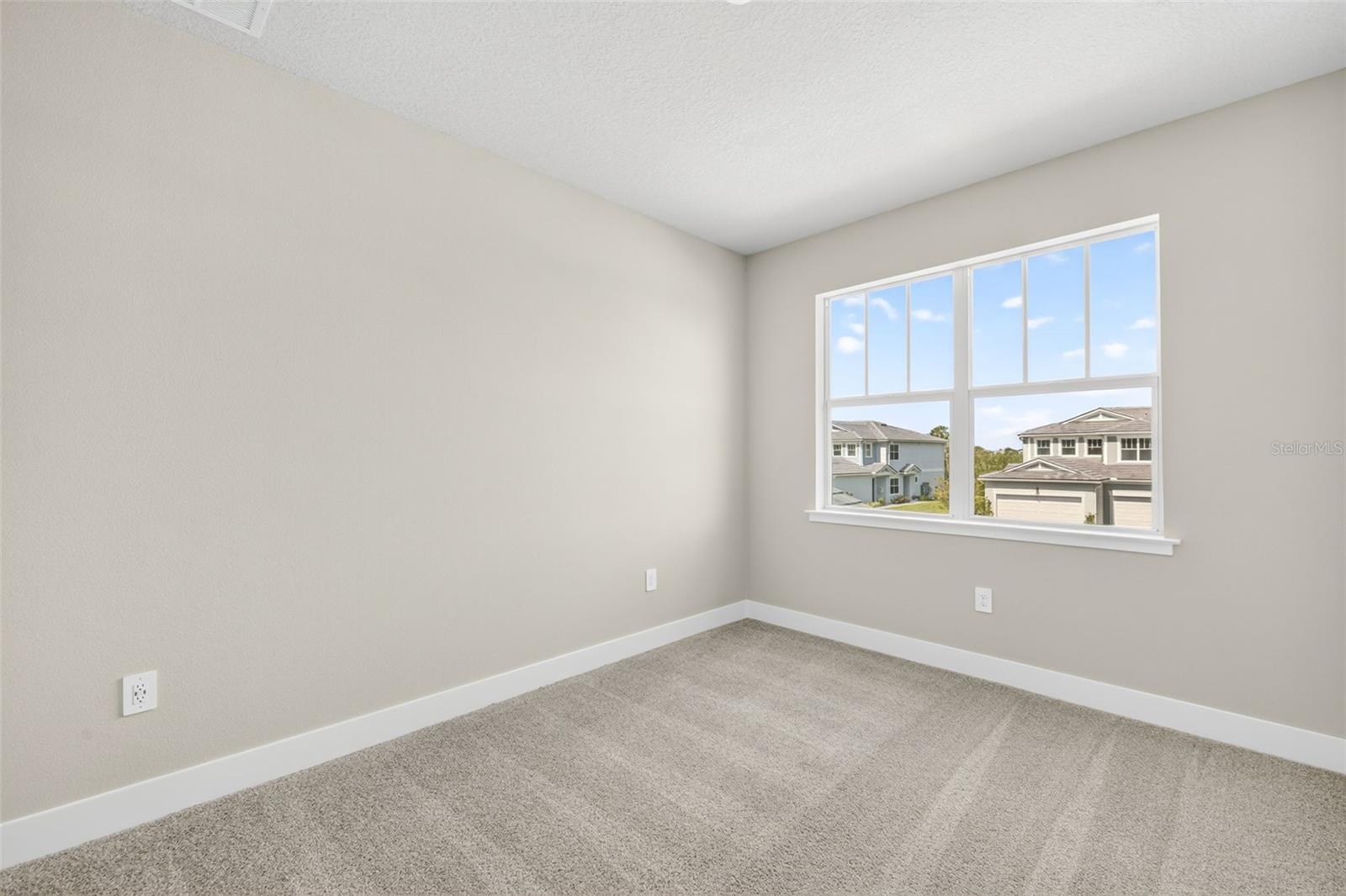 Image 25 of 29 For 17420 Moonflower Drive 203