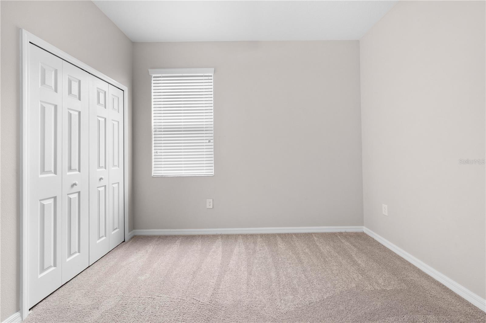 Listing photo id 12 for 17618 Cortes Creek Boulevard
