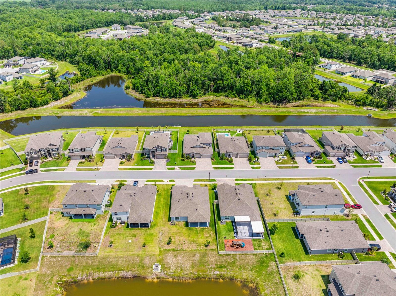 Listing photo id 19 for 17618 Cortes Creek Boulevard
